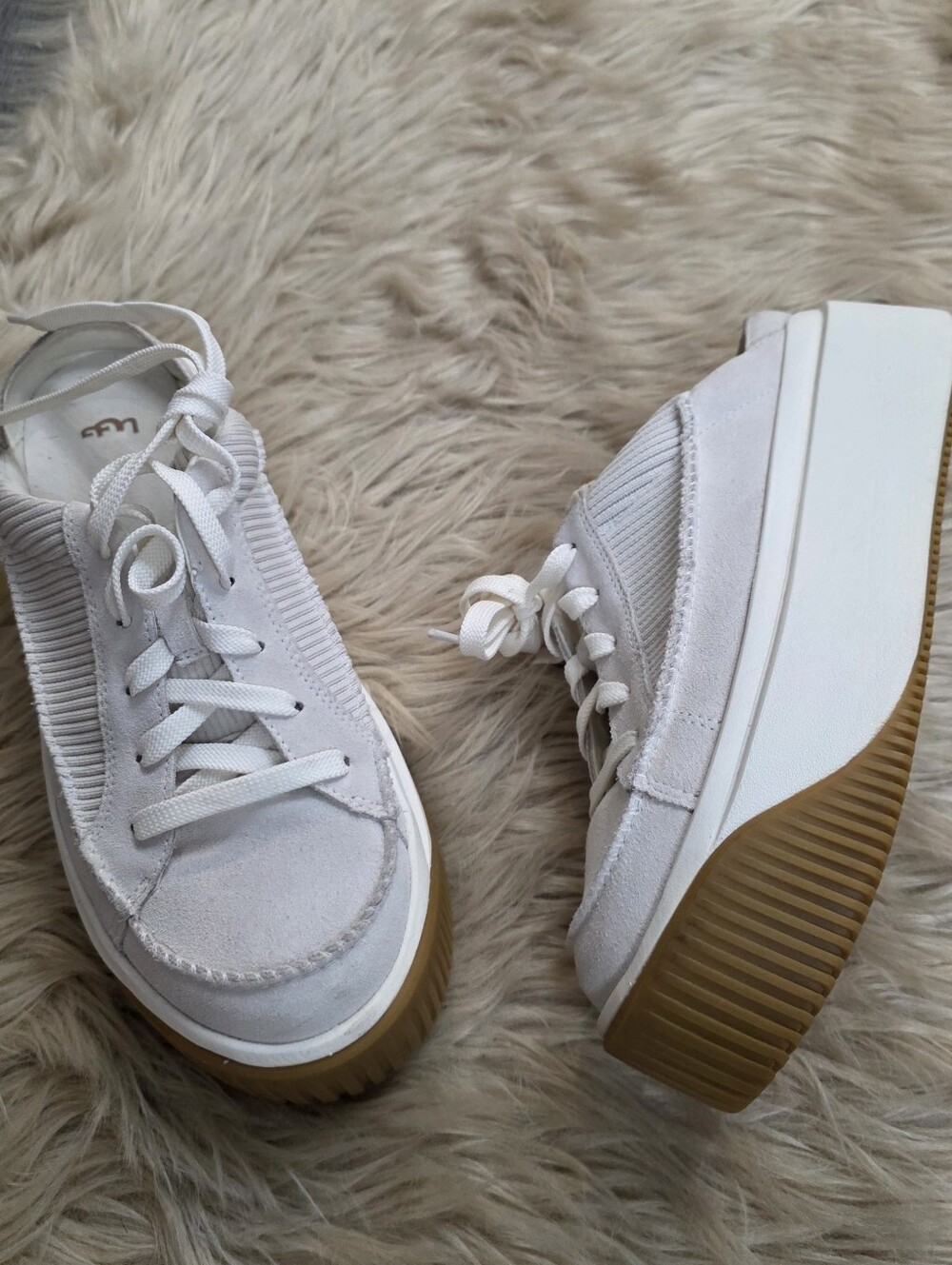 UGG EZ-Duzzit Mule White Platform Sneakers with Gum Sole - Women's Size 8.5